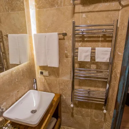 酒店 Sinasos Star Cappadocia 于尔居普