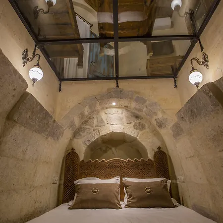 ホテル Sinasos Star Cappadocia